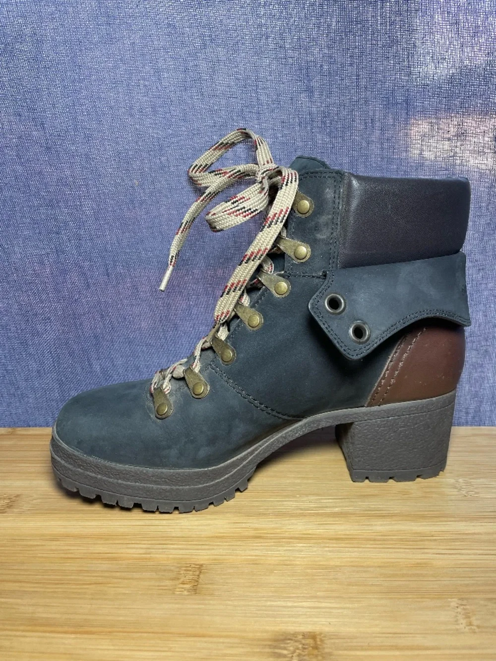 See By Chloe Eileen Block Heel Combat Boots Black Brown Cuff Lace Up Hiking 38 8